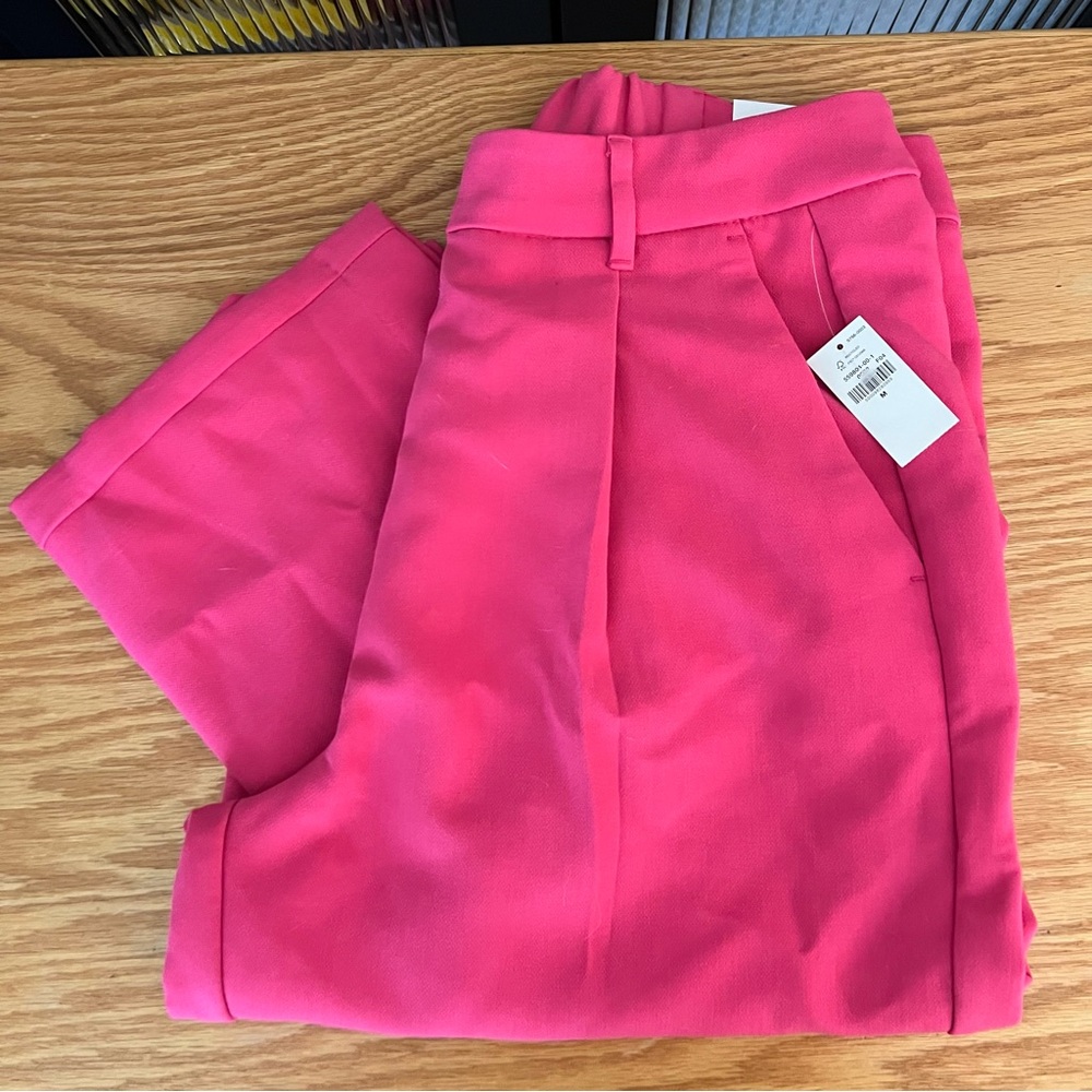 Old Navy NWT M Extra High-Waisted Taylor Wide-Leg Trouser Pants